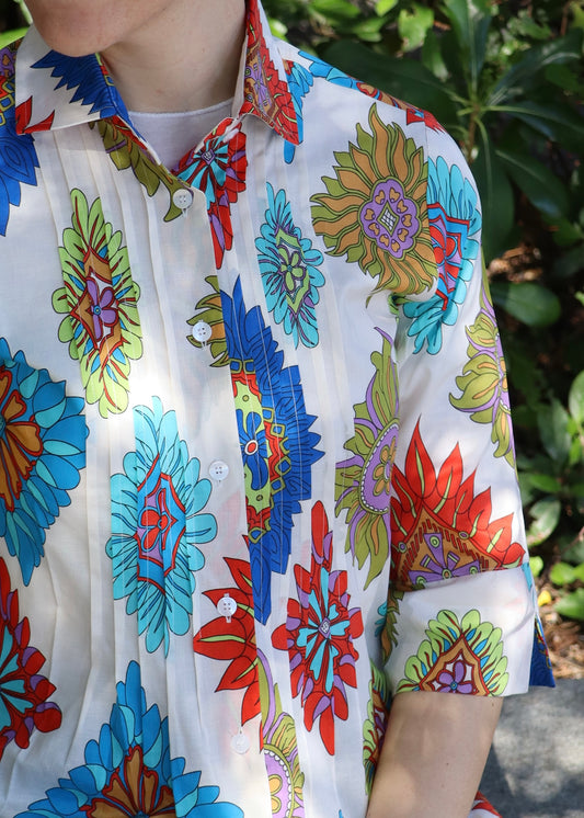 Camicia donna plissé in cotone con fantasia a rombi floreali, maniche a 3/4, elegante e artigianale, vestibilità femminile, realizzata a Genova da Strike Inside, Made in Italy.