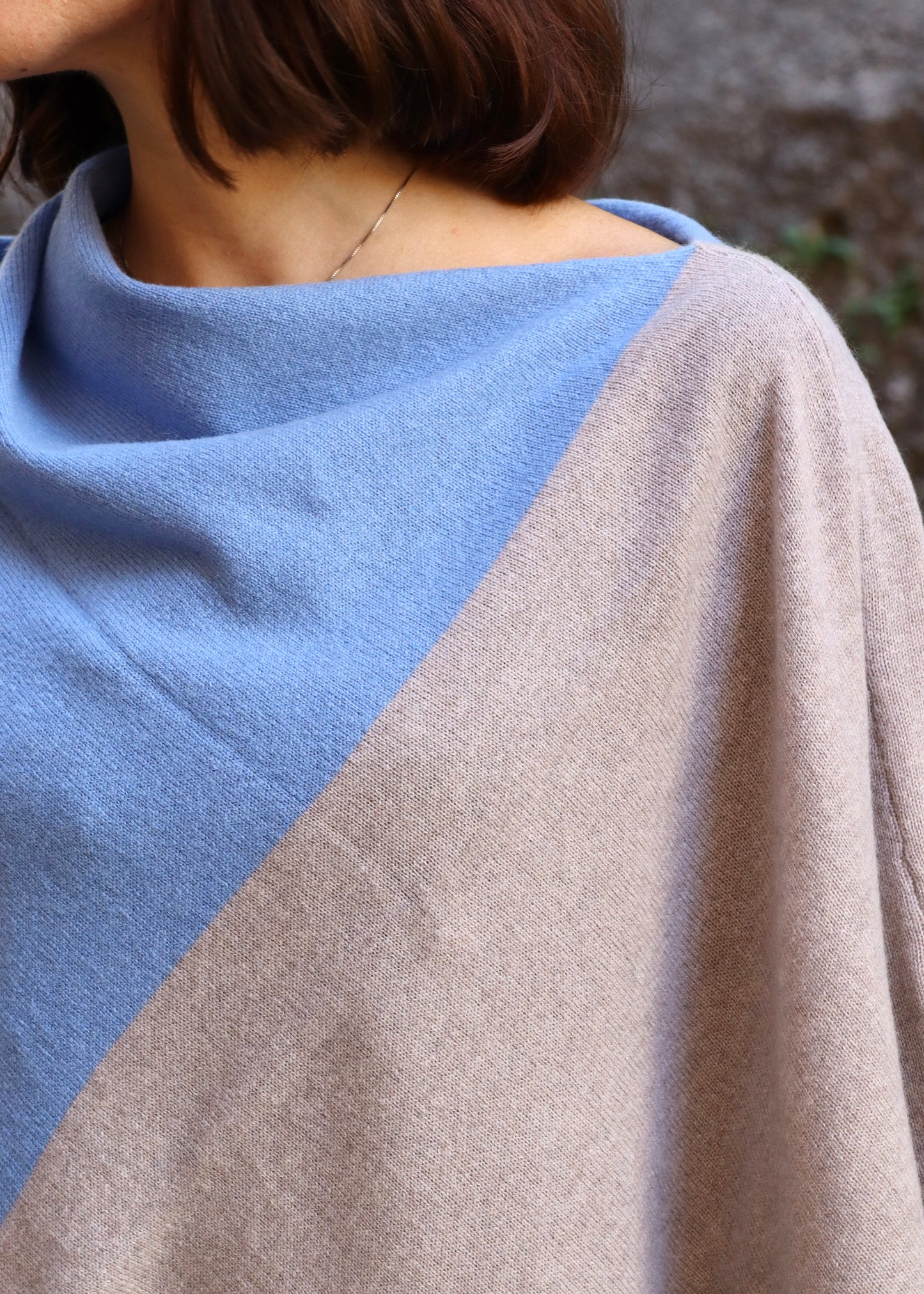 Poncho in cashmere